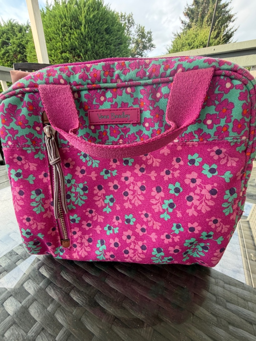Vera Bradley Lighten Up Lunch Cooler Bag in Ditsy Dot Floral Pink Teal